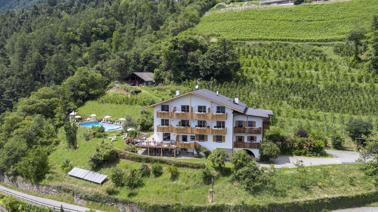 Garni Oberanger Hotel Tirolo Exterior photo